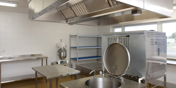 Limpiezas Campanas Extractoras de Cocinas Bonastre · Cocina de Clínicas